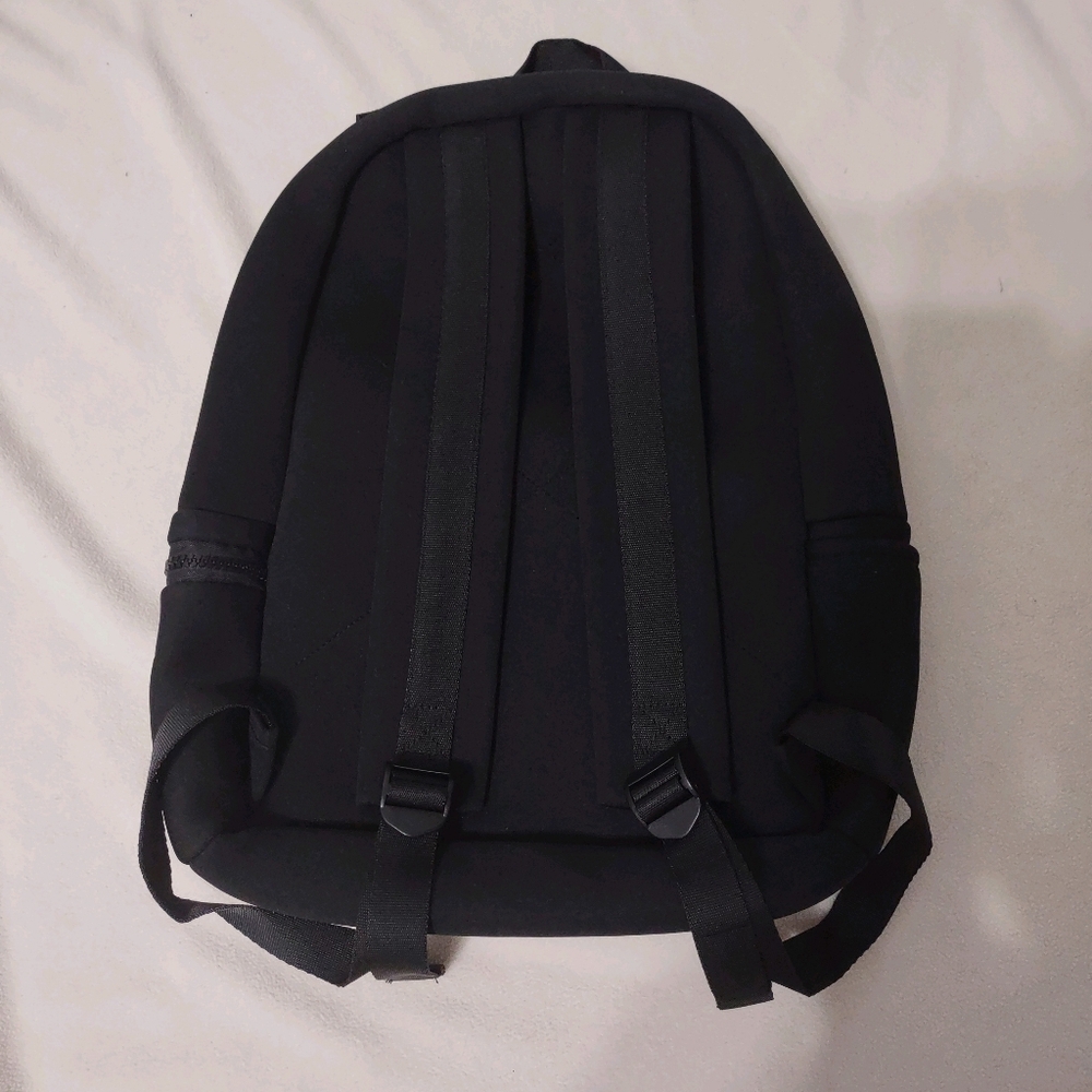 alo Stow Backpack NWT - Picture 2 of 4